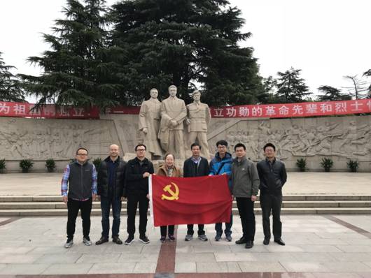 QQ图片20181119095237.jpg